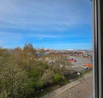 Zentrale Wohnung mit Hafenblick -Ihr neues Zuhause in Bremerhaven