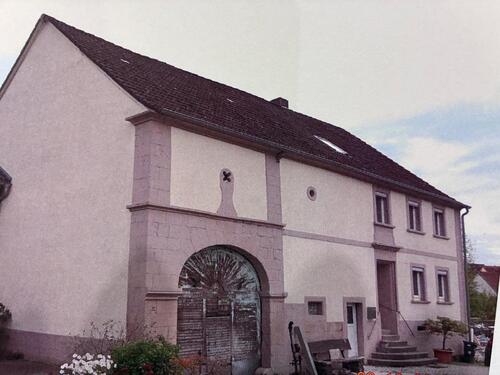 Foto - Schönes Wohnhaus mit Scheune und Schuppenanbau