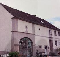 Schönes Wohnhaus mit Scheune und Schuppenanbau - Breitenbach