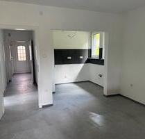 Einfamilienhaus zur Miete *frisch saniertrenoviert* - Marsberg