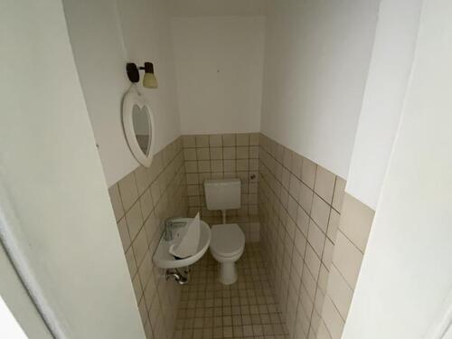 Foto - Familienwohnung mit Wanne und Balkon