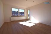 Foto - +++ Renovierte 3-Raumwohnung mit Balkon und Tageslichtbad +++