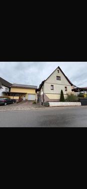 Foto - Haus mit viel Platz für Familie und großen Garden