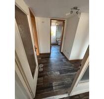 100qm 4ZKB 2.Etage - 625,00&nbsp;EUR Kaltmiete, ca.&nbsp; 100,00&nbsp;m&sup2; in Burghaun (PLZ: 36151)