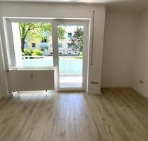 * FÜR DIE KLEINE FAMILIE * ab 01.05. * TIP TOP RENOVIERT * einfache Wohnviertel KL WEST * - Kaiserslautern Engelshof