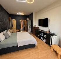 Möblierte 1-Zimmer-Wohnung mit großer Terrasse - Düsseldorf Heerdt