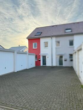 Foto - Reihenendhaus in Worms-Pfeddersheim