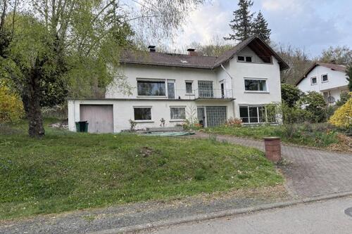 Foto - Großzügiges Wohnhaus in unverbaubarer Waldrandlage