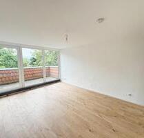 Renovierte Wohnung mit Dachterrasse, Garten und Tiefgarage direkt am Schlosspark Strünkede - Herne Baukau