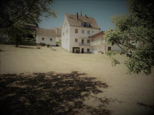 Foto - Großzügig wohnen im Grünen – ruhig, hell und ebenerdig