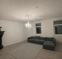 Mietwohnung in Bahnhofsnähe - 1.000,00&nbsp;EUR Kaltmiete, ca.&nbsp; 90,00&nbsp;m&sup2; in Hameln (PLZ: 31789) Kernstadt