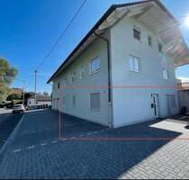 Frisch renovierte Erdgeschosswohnung mit Terrasse in Obererbach - Helmenzen