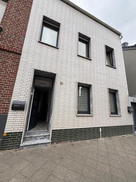 Foto - Modernisiertes EFH mit Dachterrasse – Privat ⭐