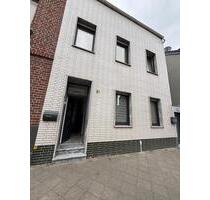 Modernisiertes EFH mit Dachterrasse – Privat ⭐ - Mönchengladbach Süd