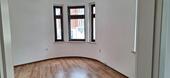 Foto - 95 qm - 5 Zimmer Wohnung mit 2 Bädern und Küche mit Fenster