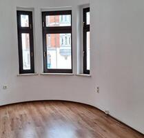 95 qm - 5 Zimmer Wohnung mit 2 Bädern und Küche mit Fenster - Reichenbach im Vogtland