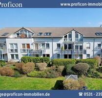 Gepflegt und ganz oben Wohnen - Renovierte 3-Zimmer-Wohnung mit Einbauküche, Komfort-Bad, Dachterrasse und Tiefgarage in Kralenriede zu mieten! - Braunschweig Wabe-Schunter-Beberbach