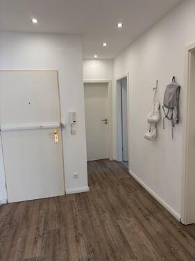 Foto - Ein Zimmer - 650,00&nbsp;EUR Kaltmiete, ca.&nbsp; 14,00&nbsp;m&sup2;