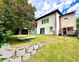 Foto - Geräumiges Familienhaus mit Balkon in Nittendorf