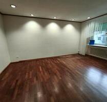 Ruhige 2,5 Zimmer Wohnung in Berlin - Lankwitz Ruhige 2,5 Zimmer Wohnung in Berlin - Lankwitz