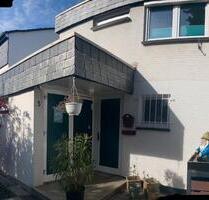 Bezugsfreies, saniertes Einfamilienhaus in Monheim a Rh (Baumberg - Monheim am Rhein