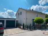 Foto - Einfamilienhaus mit Doppelgarage