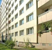 Familienfreundliche individuelle 3-Zimmer-Wohnung mit Balkon - Dresden Altstadt