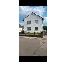 Freistehendes 1 bis 2 Familienhaus in Dudenhofen