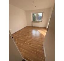 Helle 2-Zimmer-Wohnung mit Balkon in Marburg