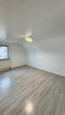 Foto - Frisch renovierte 3-Zimmer Wohnung im Zweifamilienhaus mit Garten