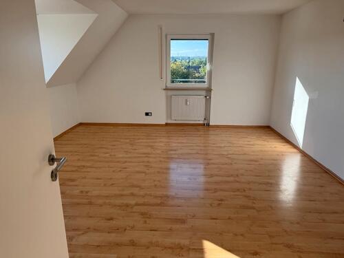 Foto - Etagenwohnung zur Miete in Schwaig Bei Nürnberg