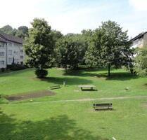 Wohnen im Grünen: teilrenovierte 3-Zimmer Wohnung! - Essen Stadtbezirk VI