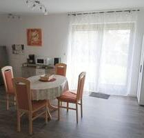 Möbliertes 2 Zimmer Apartment mit Wintergarten - Espenau