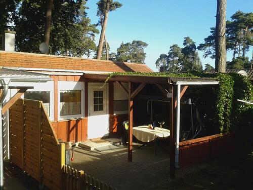 Foto - Gemütlicher Bungalow Kaminofen Hund Ostsee Campingplatz Pepelow