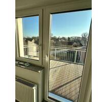 Erstbezug! Hochwertig sanierte Dachgeschoss-Wohnung mit Wintergarten und Balkon - Rothenburg/Oberlausitz