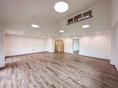 Foto - Büro-Praxisräume zu vermieten - 950,00&nbsp;EUR Kaltmiete,