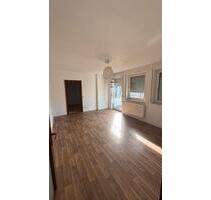 2-Zimmer-Wohnung mit neuem Bad, Balkon & Einbauküche in Andernach