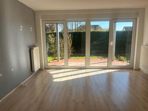 Foto - Helle 3-Zi. Whg. in Langenholtensen mit großem Garten