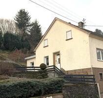 Einfamilienhaus in ruhiger Lage am Waldrand (Wadrilltal) - Wadern
