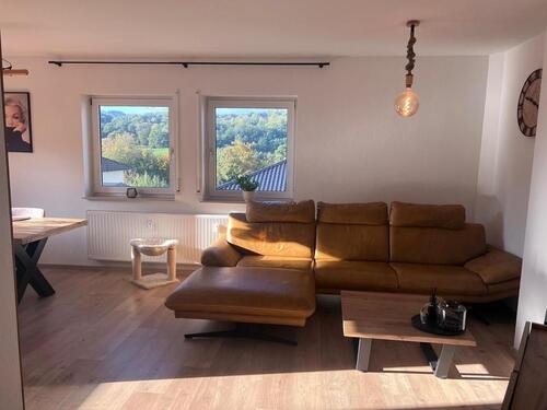 Foto - 2 Zimmer-Küche-Bad - 450,00 EUR Kaltmiete,