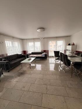 Foto - 6 Zimmer Einfamilienhaus in Langenlonsheim