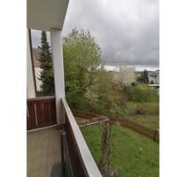 Roter Hügel! Sonnige 3-Zi-Wohnung Balkon Ausblick provisionsfrei! - Bayreuth Meyernberg