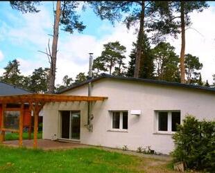 Einfamilienhaus Bungalow mit Erdwärme Terrasse und Garage - Wandlitz