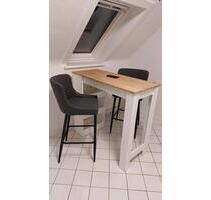 Möblierte Dachgeschosswohnung - 800,00&nbsp;EUR Kaltmiete, ca.&nbsp; 60,00&nbsp;m&sup2; in Uetze (PLZ: 31311)