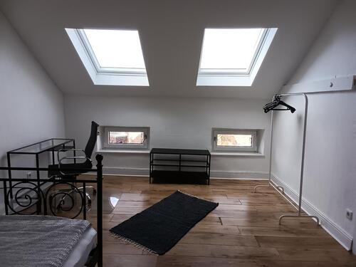 Foto - 1 Zimmer Dachgeschoßwohnung zur Miete in Mönchengladbach