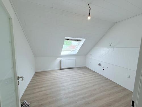 Foto - 3 Zimmer Dachgeschoßwohnung in Sarstedt