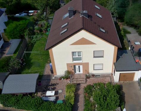 Foto - Dreifamilienhaus in guter Lage von Kahl mit freier Wohnung