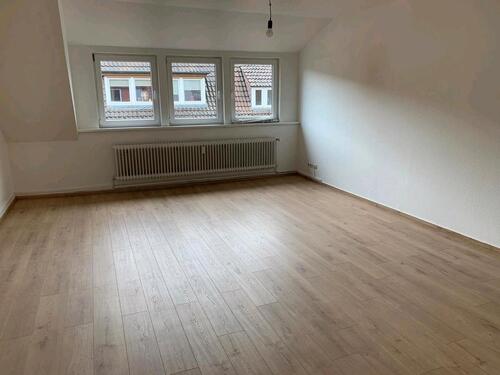Foto - großer, heller Praxisraum - 600,00 EUR Kaltmiete,