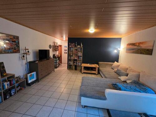 Foto - Geräumige 2ZKB Wohnung mit großem Balkon in Bad Nauheim OT