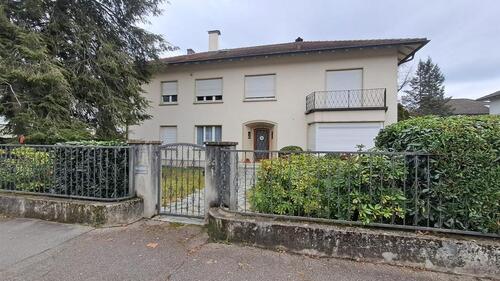 Foto - Großzügige 3-Zimmer Wohnung mit Balkon und Garagenstellplatz in ruhiger zentraler Lage von Lörrach